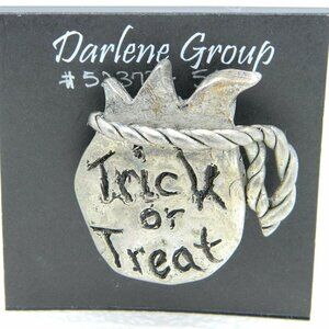 Vintage NOS Halloween Trick or Treat Bag Pin